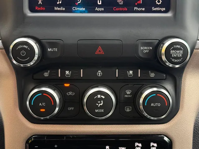 2019 RAM Ram 1500 Pickup Laramie - Photo 16