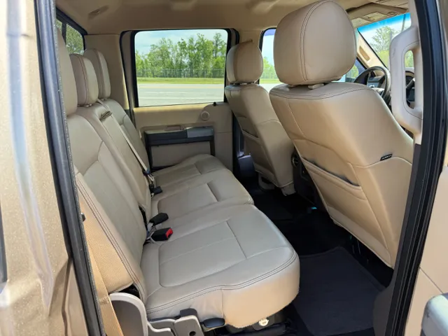 2014 Ford F-250 Super Duty Lariat - Photo 24