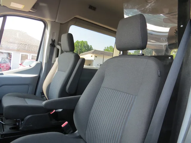 2019 Ford Transit photo 11