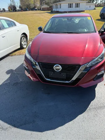 2021 Nissan Altima SR