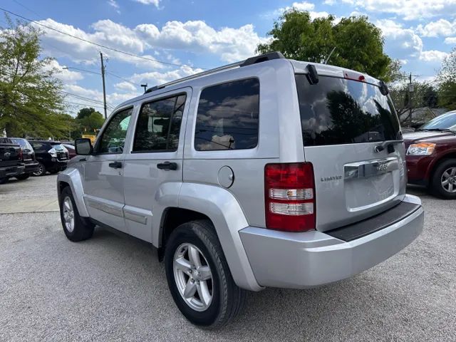 2011 Jeep Liberty Limited - Photo 4