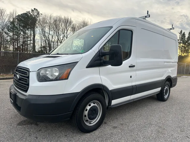 2017 Ford Transit Van Base's photo