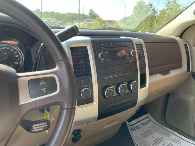 2009 Dodge Ram photo 17