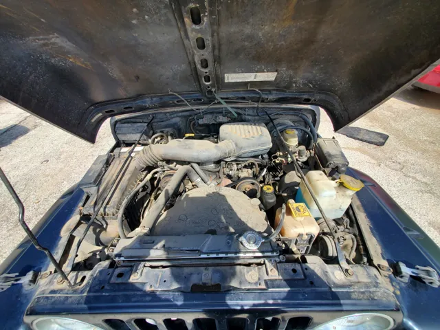 1998 Jeep Wrangler SE TJ photo 14