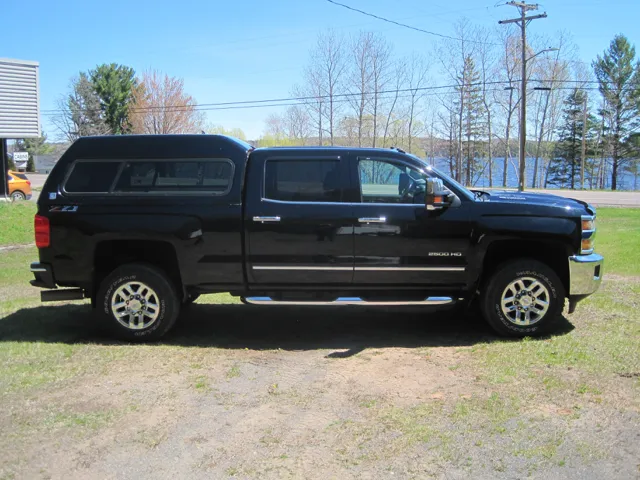 2019 Chevrolet Silverado 2500HD LTZ - Photo 6