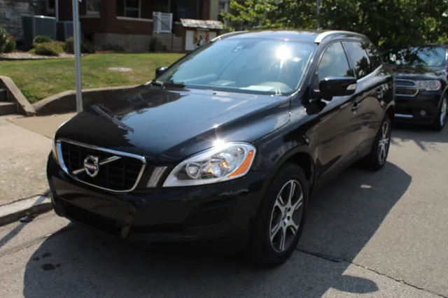 2011 Volvo XC60 T6