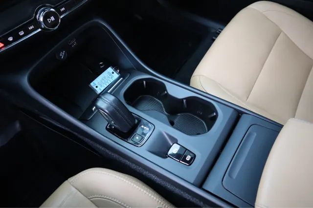 2020 Volvo XC40 Momentum - Photo 26