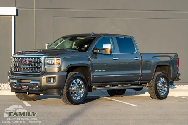 2017 GMC Sierra 2500 Denali HD Denali's photo