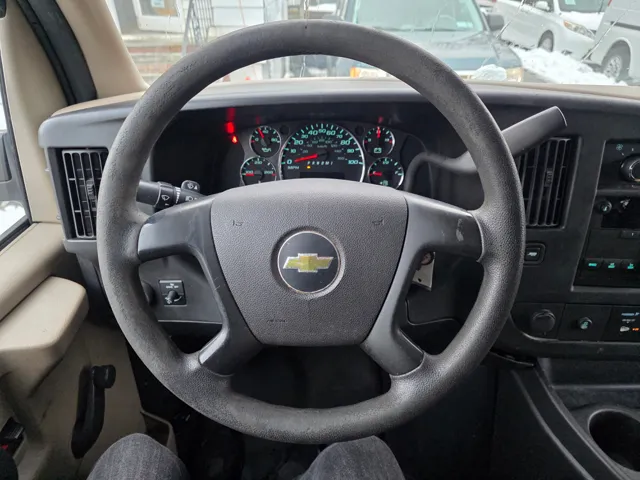 2012 Chevrolet Express Cargo Work Van - Photo 13