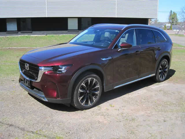 2024 Mazda CX-90 PHEV Premium Package's photo