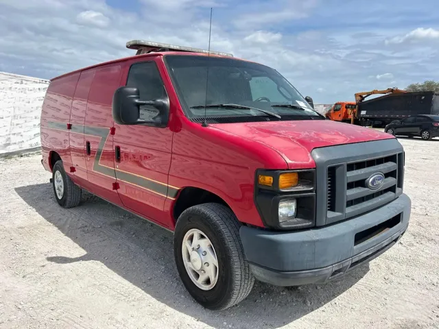 2013 Ford E-Series E-150 Van's photo