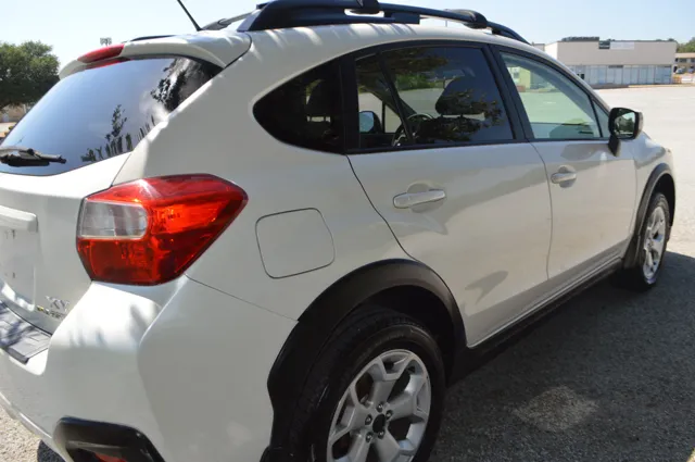 2013 Subaru XV Crosstrek Limited - Photo 5