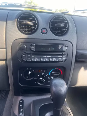 2007 Jeep Liberty Sport - Photo 4