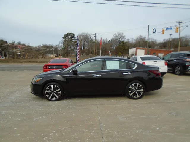 2018 Nissan Altima SR