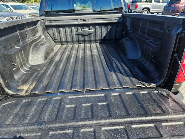 2020 Chevrolet Colorado LT photo 6