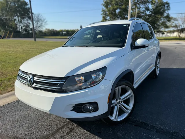 2016 Volkswagen Tiguan R-Line