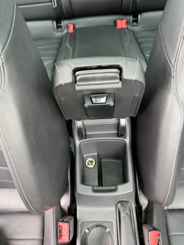 2017 Volkswagen Golf SportWagen 46