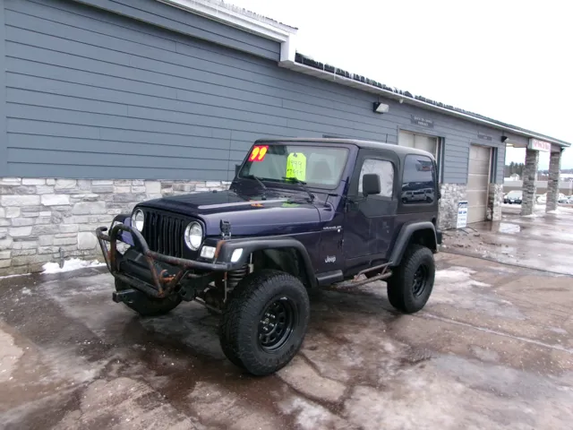 1999 Jeep Wrangler SE's photo