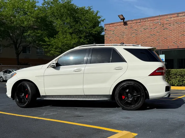 2012 Mercedes-Benz M-Class ML63 AMG - Photo 7
