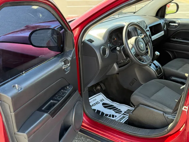 2017 Jeep Compass Sport - Photo 21