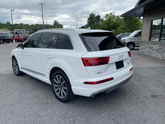 2019 Audi Q7 Premium Plus photo 5