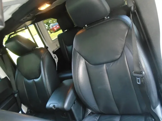 2015 Jeep Wrangler Unlimited Sahara - Photo 54