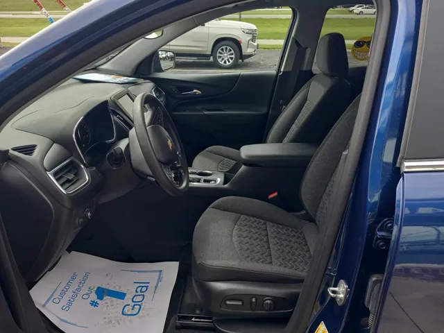 2023 Chevrolet Equinox LT - Photo 11