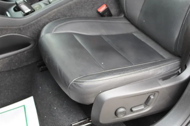 2021 Volvo XC40 Momentum photo 21
