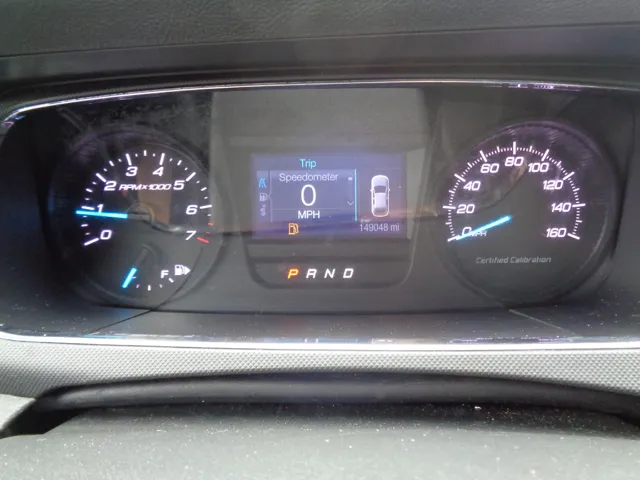 2016 Ford Taurus - Photo 19