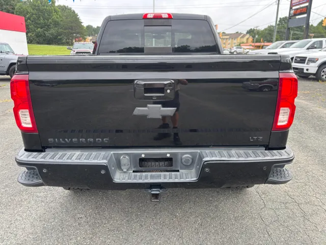 2016 Chevrolet Silverado 1500 LTZ photo 5